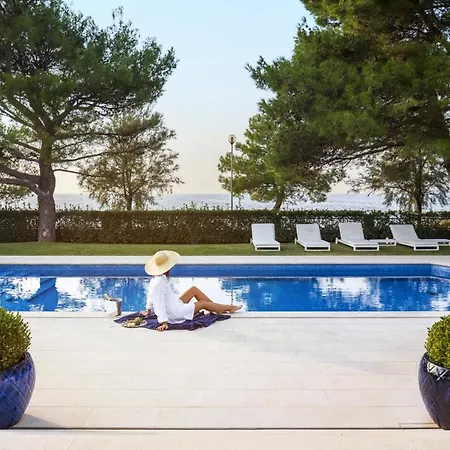 Spadici Sleeps 10 Pool Air Con Wifi * Poreč